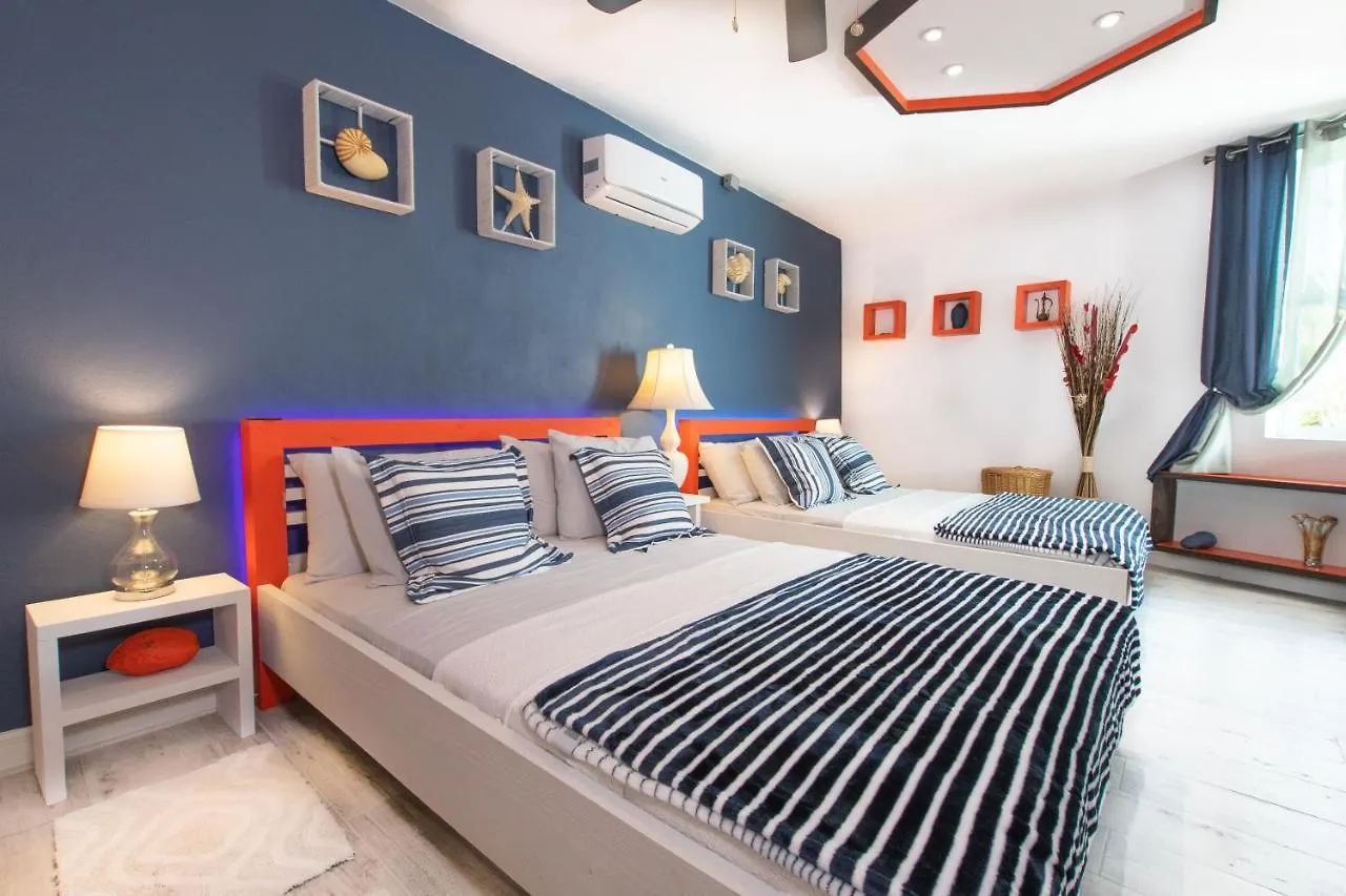 아파트 Orange Cottage - At Orange Hill 나사우