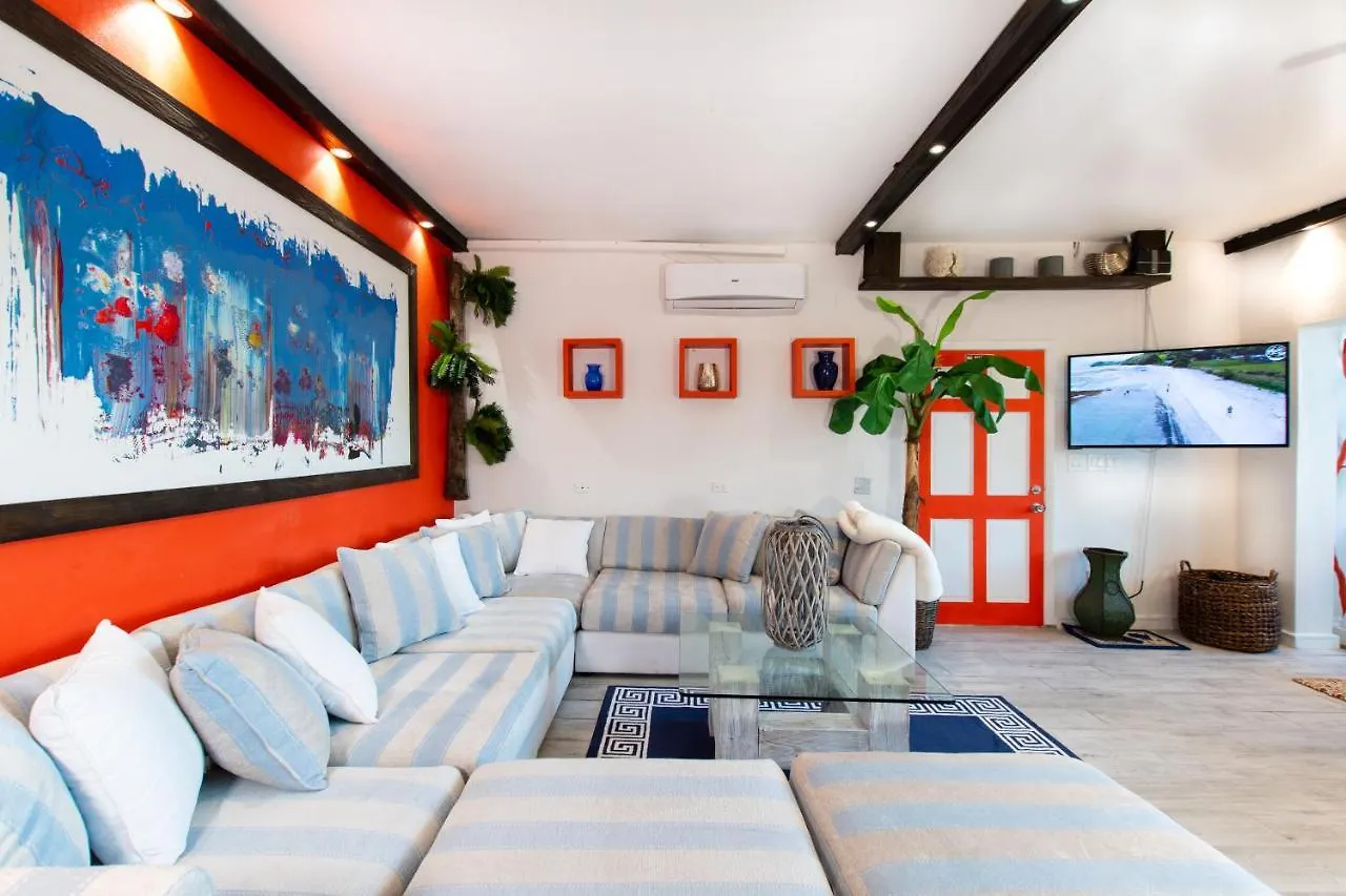 Orange Cottage - At Orange Hill 나사우